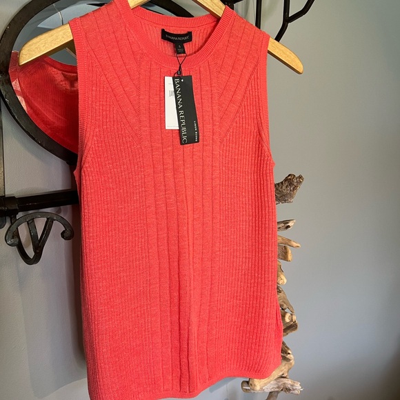 Linen Blend Sleeveless Sweater/Vest - Picture 9 of 9